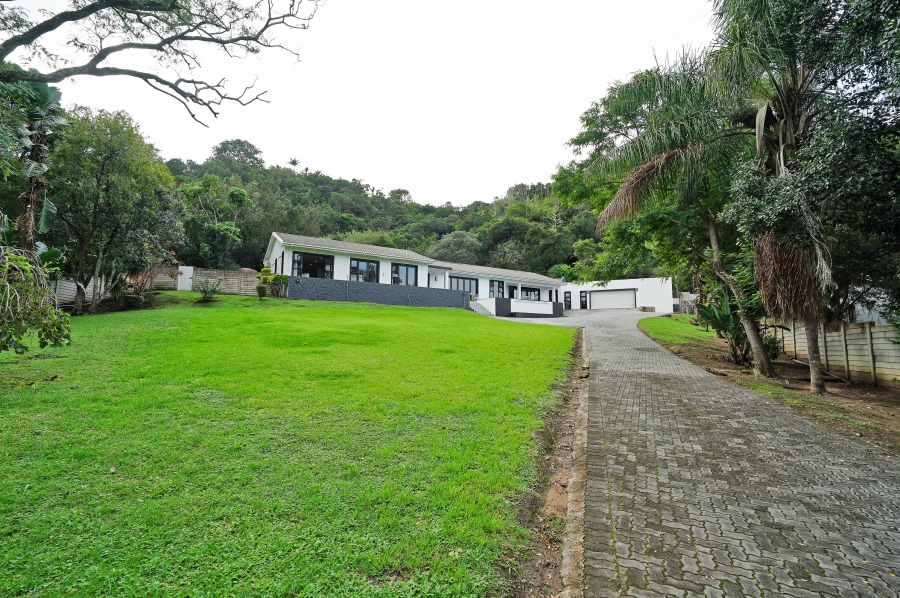 4 Bedroom Property for Sale in Beacon Bay Eastern Cape